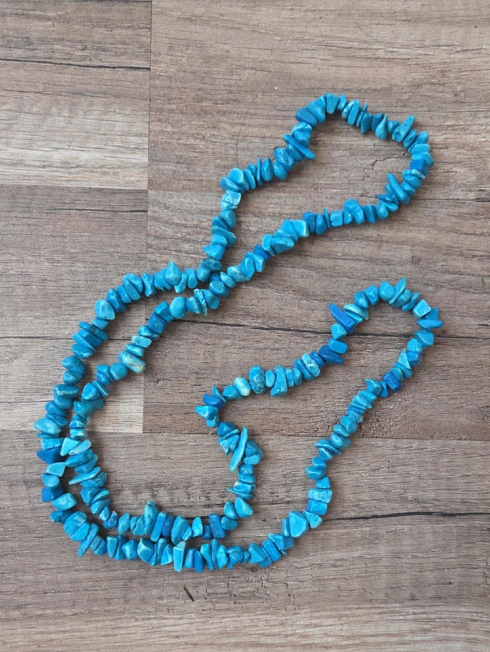 Turquoise Chip Bead Necklace 17"